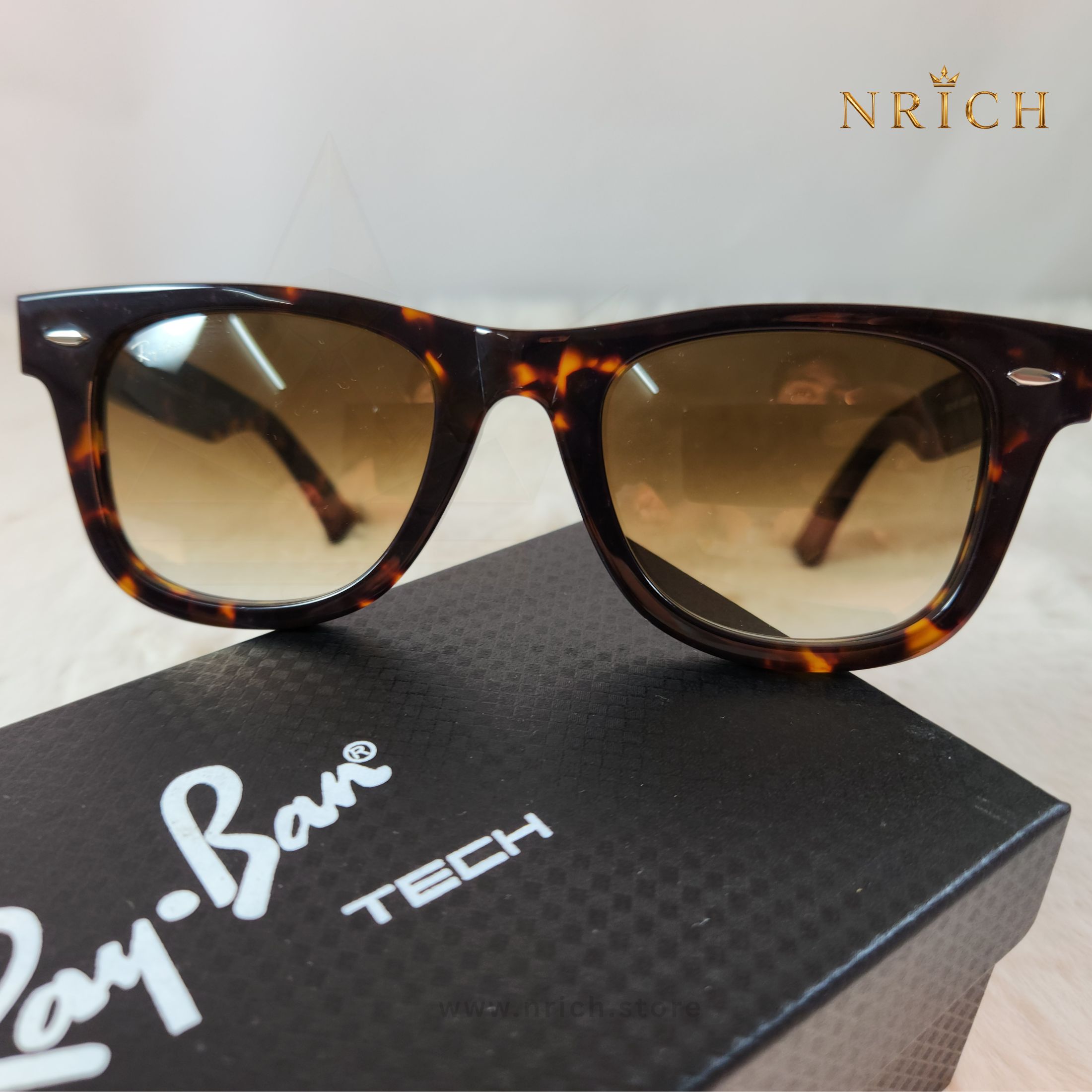 Original Wayfarer Classic view 17